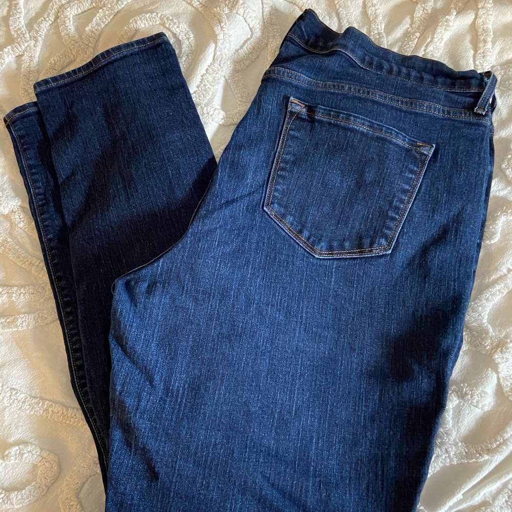 Curvy Skinny Jeans